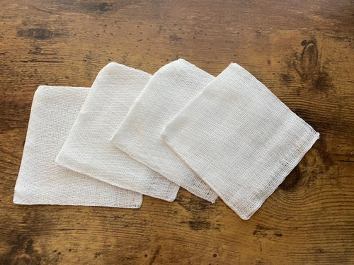 DeRoyal GS4X412PLY White Cotton BMS15-5H Class A Spec 4" x 4" 12-Ply Cheesecloth Gauze Sponge - 200 Sponge/Bag